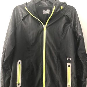 Under armour running jacket-size medium
